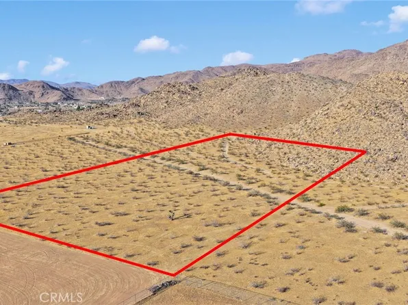 14323 Fairview Valley Rd, Apple Valley, CA 92307
