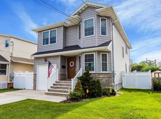 2750 Harvard Pl, Baldwin, NY 11510