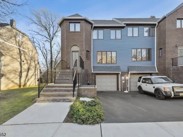 23 Village Green Ct, South Orange Village Twp., NJ 07079