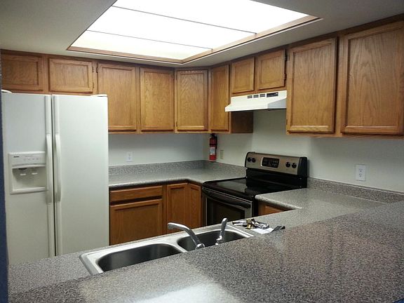 5th image of 1301 28th Ave APT 3