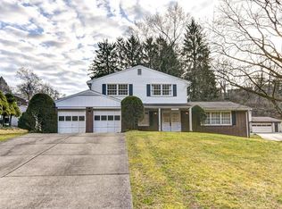 536 Little Pine Creek Rd, Pittsburgh, PA 15223