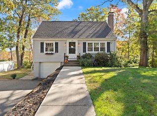 725 Haverhill St, Reading, MA 01867