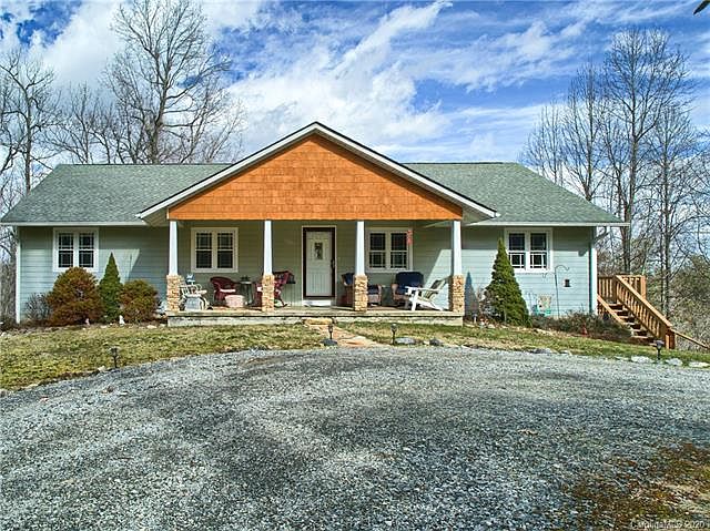 1st image of 466 Deer Meadow Ln