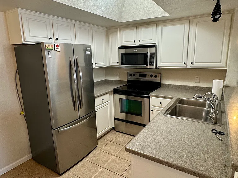 1720 E Thunderbird Rd #1008 — Photo 10