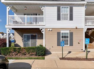 195 Brandy Mill Cir #31A, High Ridge, MO 63049