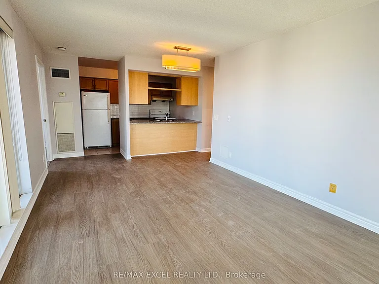 70 Town Centre Ct #1102 — Photo 3