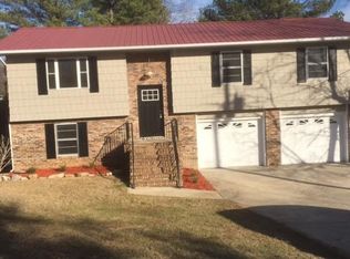 811 Louise Dr, Weaver, AL 36277