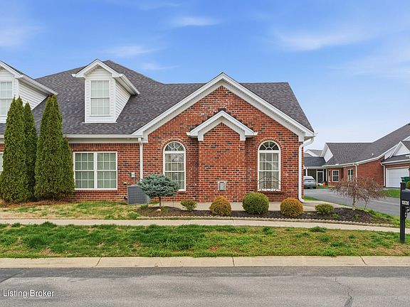 3rd image of 10036 Vista Springs Way