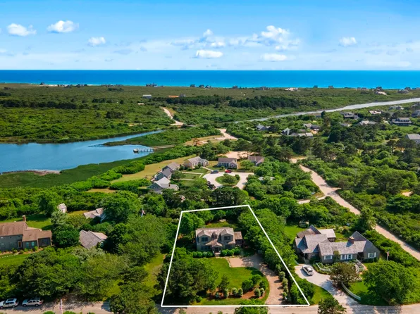 40 Long Pond Dr, Nantucket, MA 02554