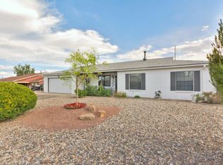 1089 Spur Rd SE, Rio Rancho, NM 87124