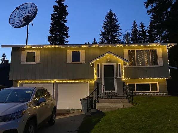 1626 Madison Dr, Fairbanks, AK 99709