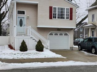 94 Cleveland St, Pawtucket, RI 02860