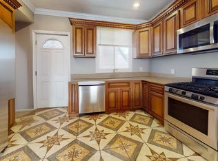 315 Silver St, South Boston, MA 02127