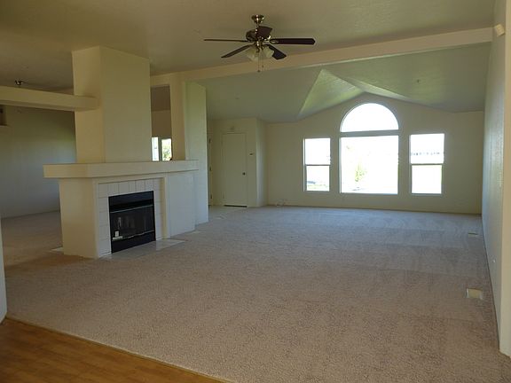 5th image of 10000 Christylyn Way