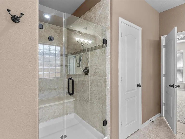 14807 Diane Manor Ln — Photo 23