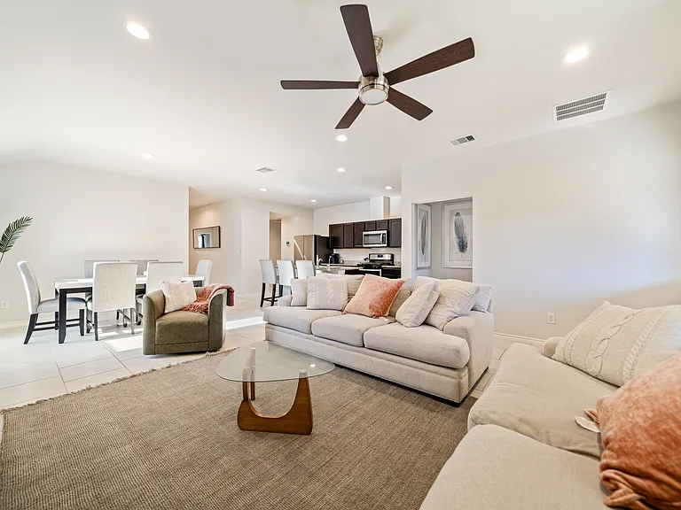 2314 Quiet Ln — Photo 3