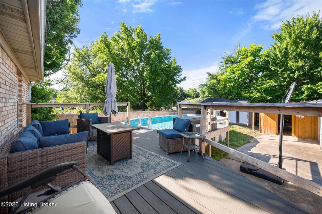 123 Fawn Ct, Louisville, KY - View 6