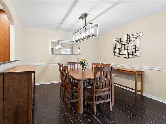 5th image of 6644 Stowe Ct