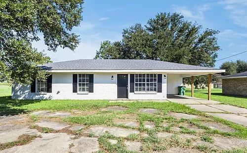 1842 Grace Pete St Photo 1