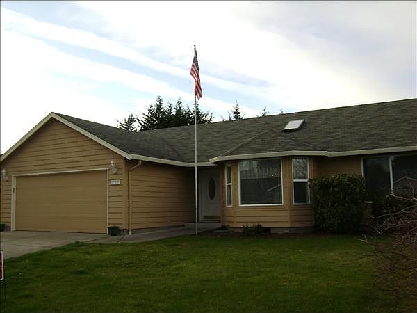 1st image of 408 NE 136th Way