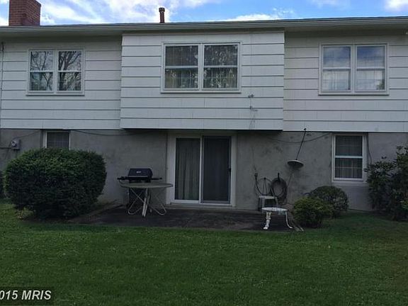 3rd image of 11605 Terry Town Dr