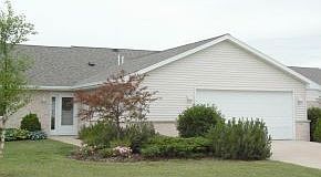 1st image of 1604 Twin Lakes Cres