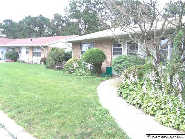 1st image of 101 Buckingham Drive #B