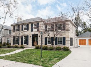 5036 N Lake Dr, Whitefish Bay, WI 53217