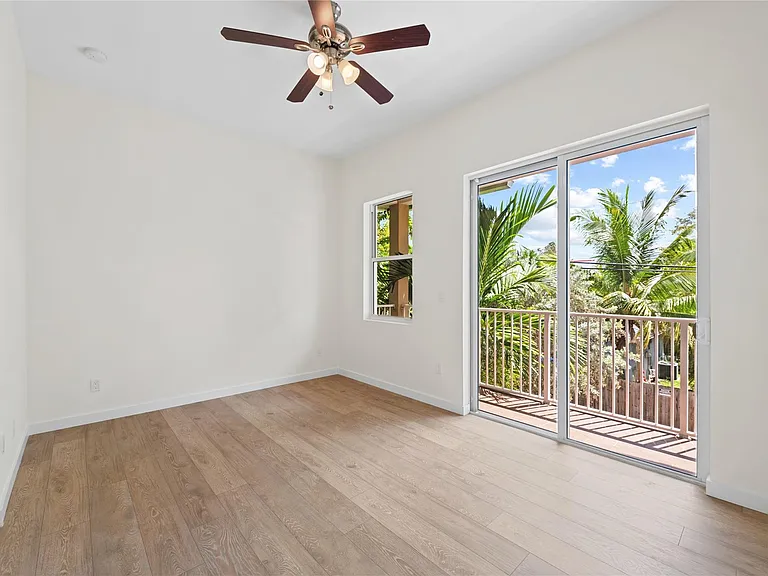 1430 SW 4th Ave #1430 — Photo 5