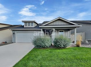 3638 S Natural Way, Meridian, ID 83646