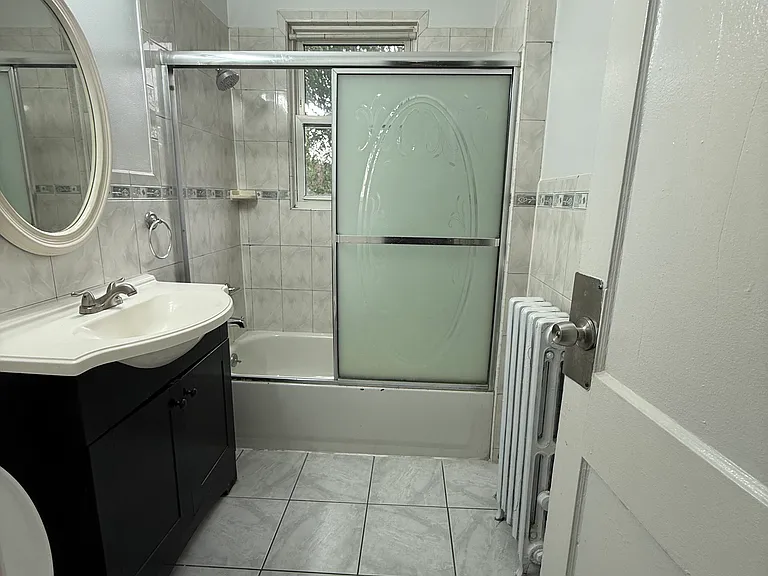 255 W Englewood Ave #2 — Photo 8