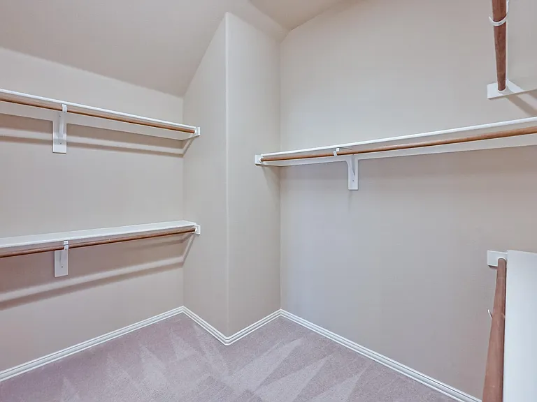 Walk in closet