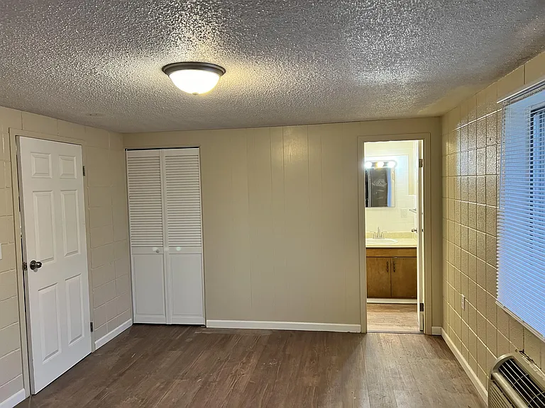1118 E Morton Ave #76 — Photo 5