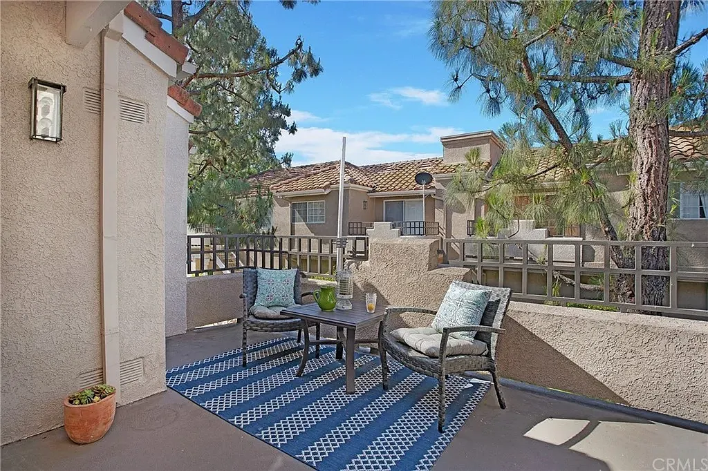 1 bed, 751 sqft, $2,995 — Photo 4