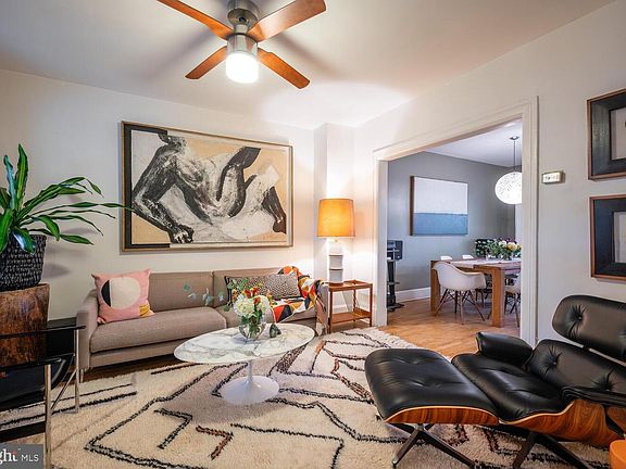 5th image of 1220 Orren St NE