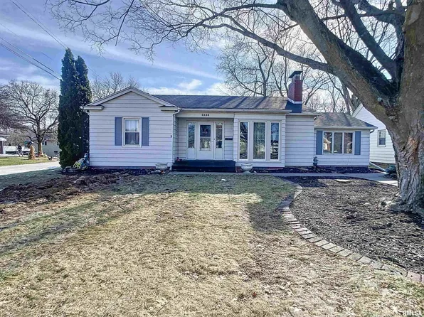 1324 23rd Avenue Ct, East Moline, IL 61244
