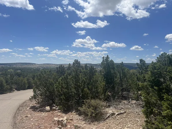Zane Dr, Sandia Park, NM 87047