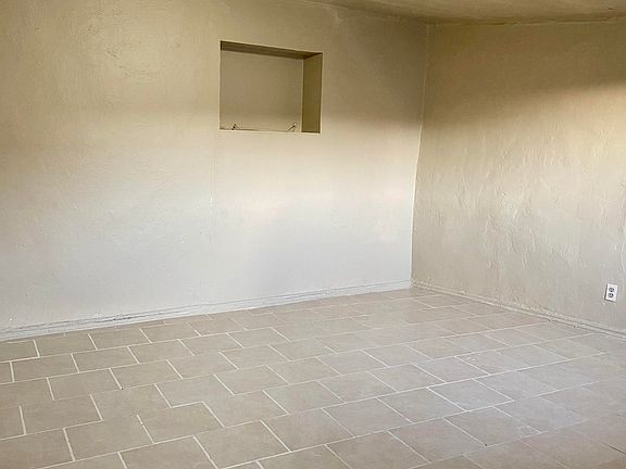 3rd image of 6700 El Paso Dr #4