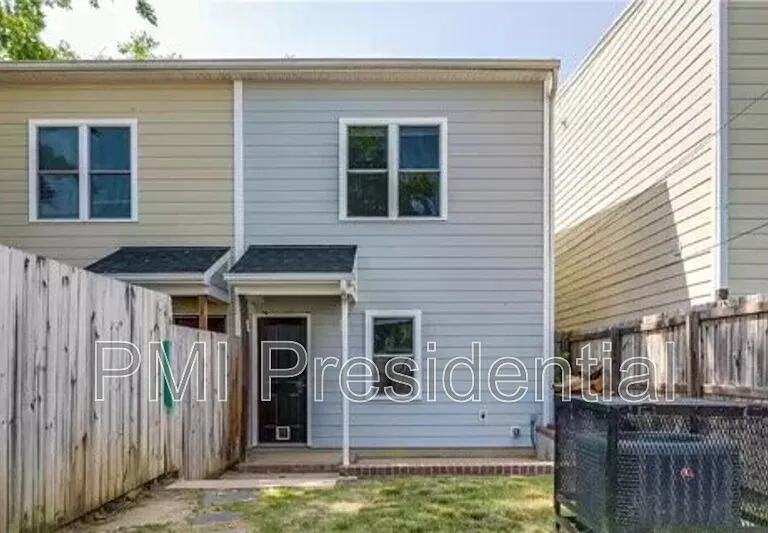 1107 N 27th St — Photo 20