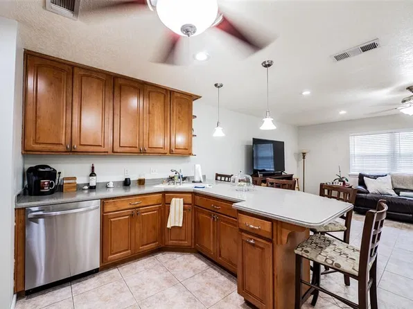318 23rd St, Niceville, FL 32578