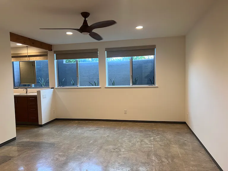 Master bedroom lower