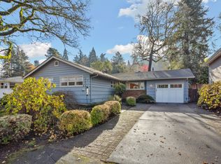 1438 Cedar St, Lake Oswego, OR