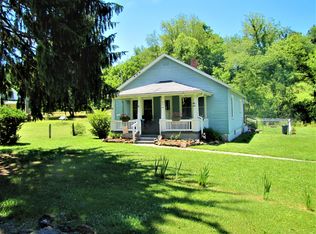 274 Green Valley Rd, Peterstown, WV 24963