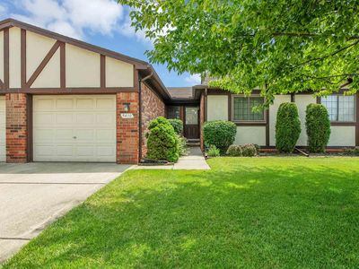 5410 Clemson Ct #18, Warren, MI, 48091