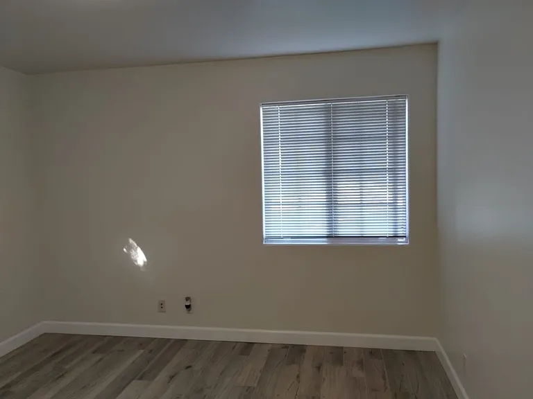 5892A Wheelhouse Ln — Photo 6