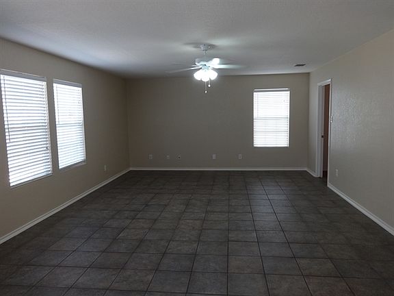 4th image of 9026 Sycamore Cv