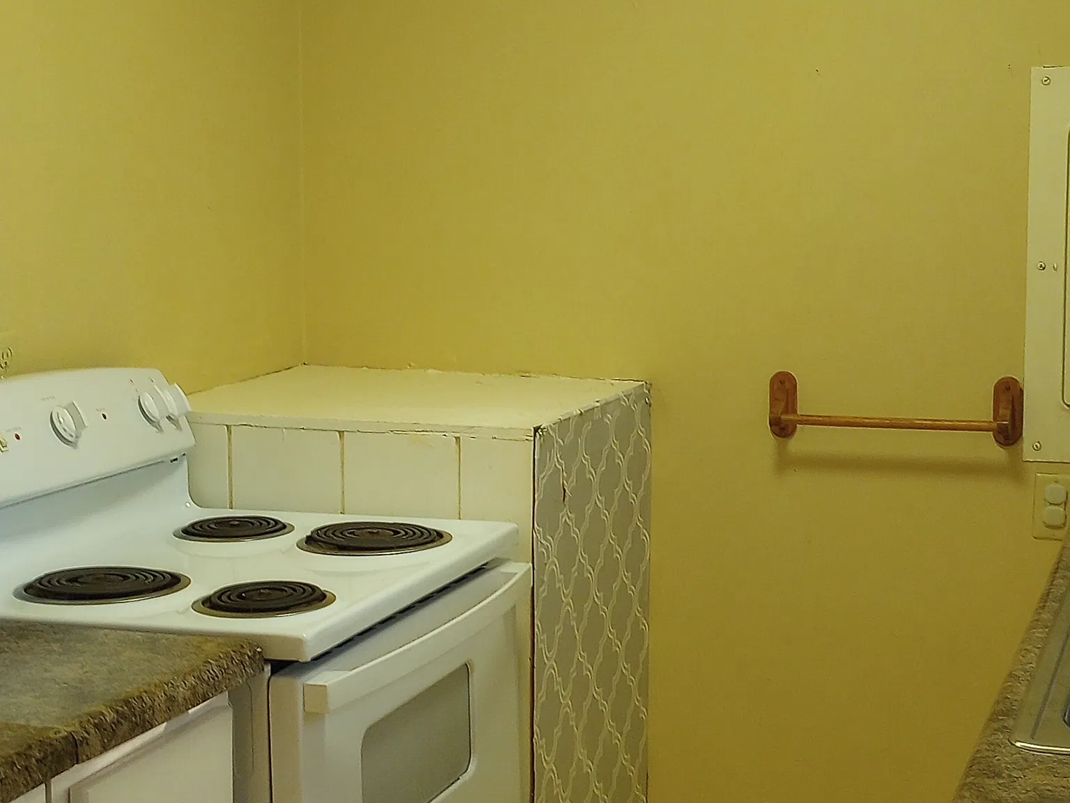 2 bed, 750 sqft, $950 — Photo 4