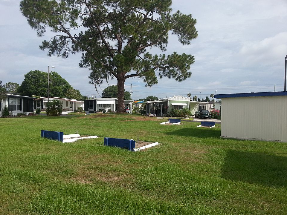 HORSESHOE PITS
