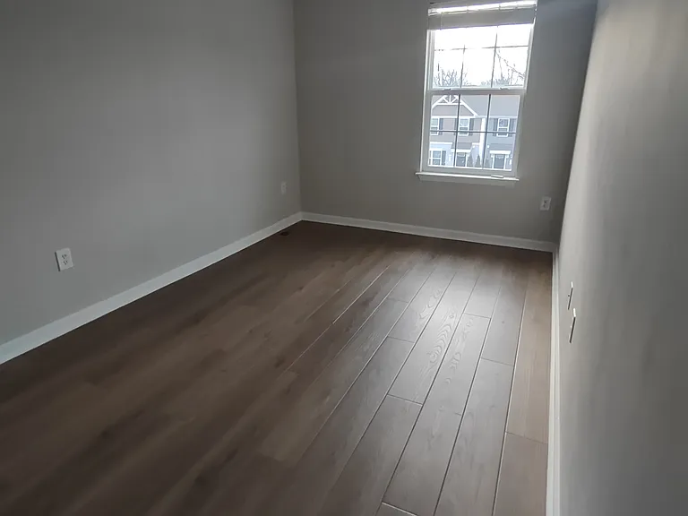 149 Ben Blvd — Photo 10