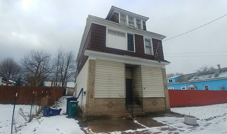 1st image of 86 Mohr St